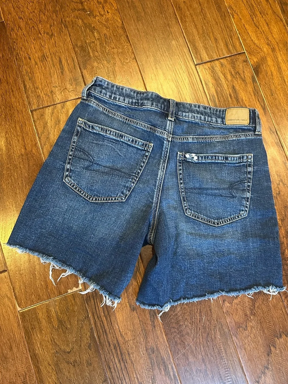 AE Low-Rise Dreamy Drape Baggy Jort